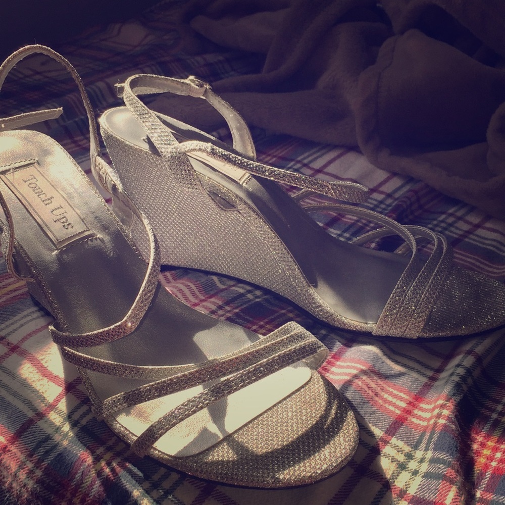Cutest high heel wedges!!